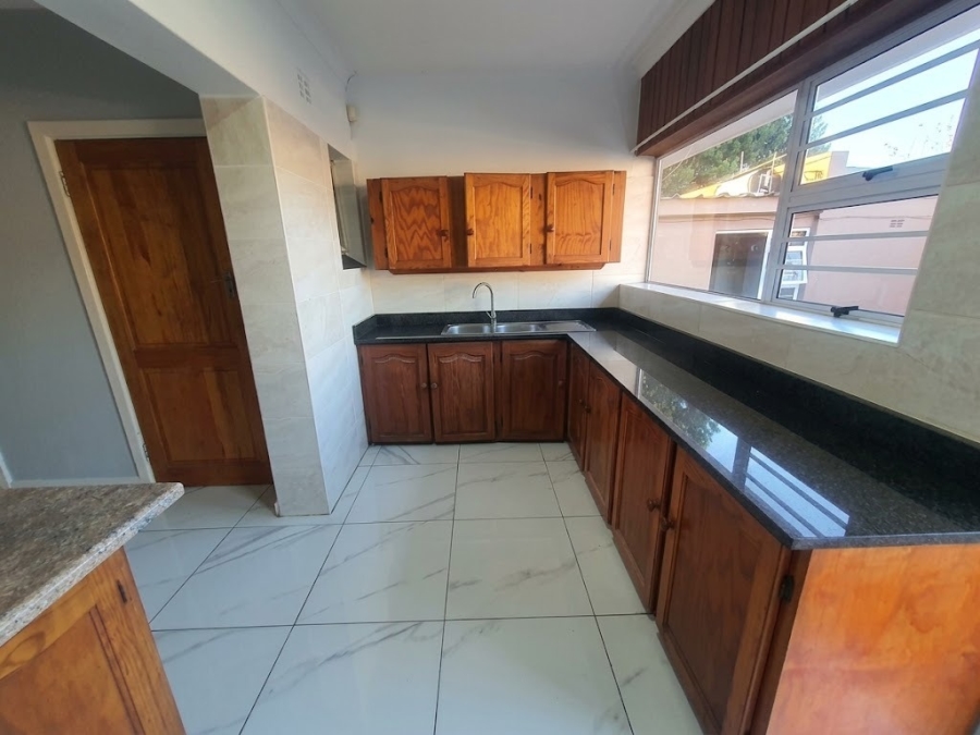To Let 3 Bedroom Property for Rent in Beacon Bay Eastern Cape